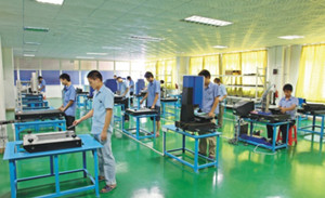 Imaging instrument assembly shop